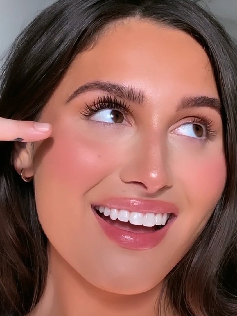 MNY DECODED Falsies Surreal VO v3 billede 1 816x1088